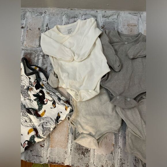 Nest Designs Sleep Sack with Onesies bundle 0-6 months - Picture 4 of 10